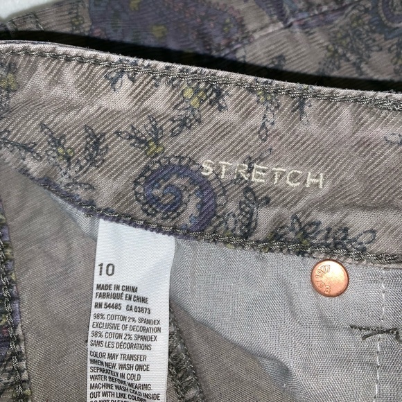 American Eagle shorts - Picture 4 of 5